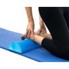 ejercicio con medio rulo pilates akrafit