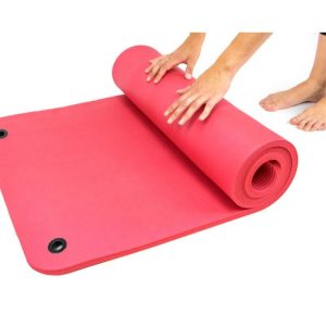 esterilla yoga rojo con ojales gym mat basic akrafit